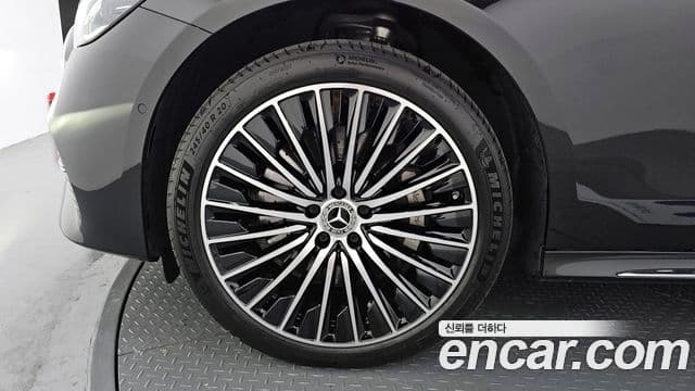 Mercedes-Benz E-класс W214 Exclusive, 2024 все фото