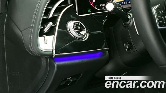 Mercedes-Benz E-класс W214 Exclusive, 2024 20