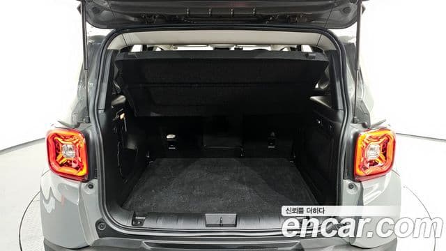 Jeep Renegade 2.4 Limited AWD, 2021 20