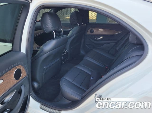 Mercedes-Benz E-класс W213 Exclusive, 2022 11