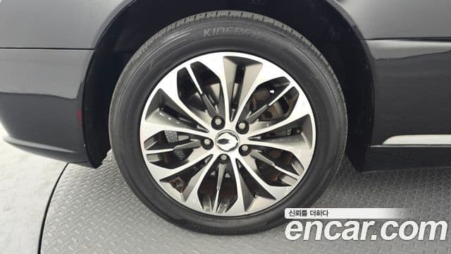 KG모빌리티(SsangYong) Chairman H New Classic 500S топовая версия, 2013 все фото