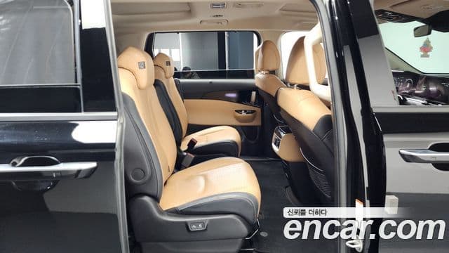 Kia Carnival 4세대 Signature, 2023 12