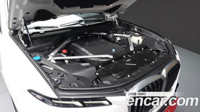 BMW X7 (G07) xDrive 40i M Sport 6인승, 2025 6