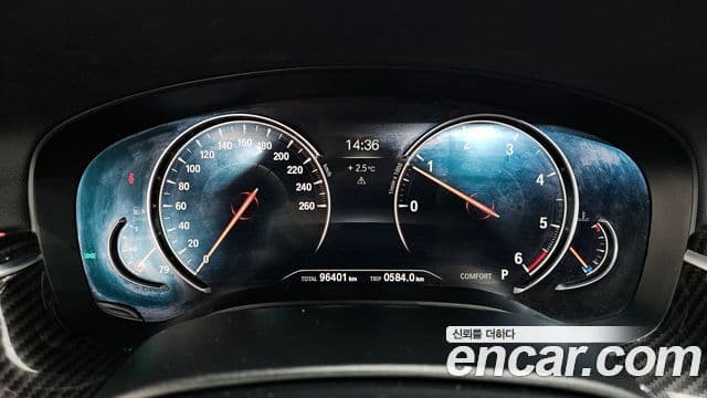 BMW 5시리즈 (G30) 520d M Sport Plus, 2018 8