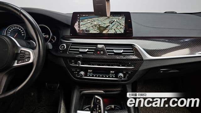 BMW 5시리즈 (G30) 520d M Sport Plus, 2018 15