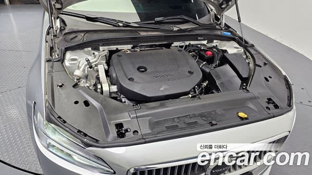 Volvo S90 B6 AWD Inscription, 2022 6