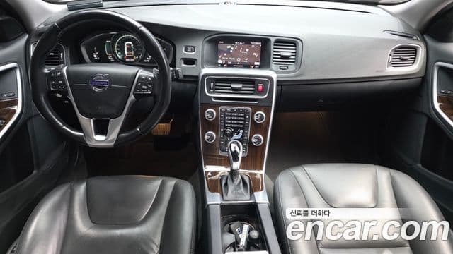 Volvo S60 2세대, 2017 18