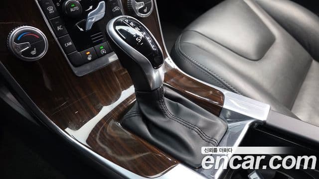 Volvo S60 2세대, 2017 11