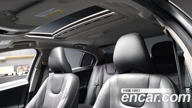 Volvo S60 2세대, 2017 19