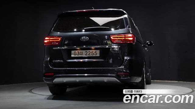 Kia The / новый New Carnival Prestige, 2019 4