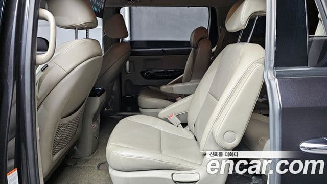 Kia The / новый New Carnival Prestige, 2019 12