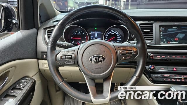 Kia The / новый New Carnival Prestige, 2019 13