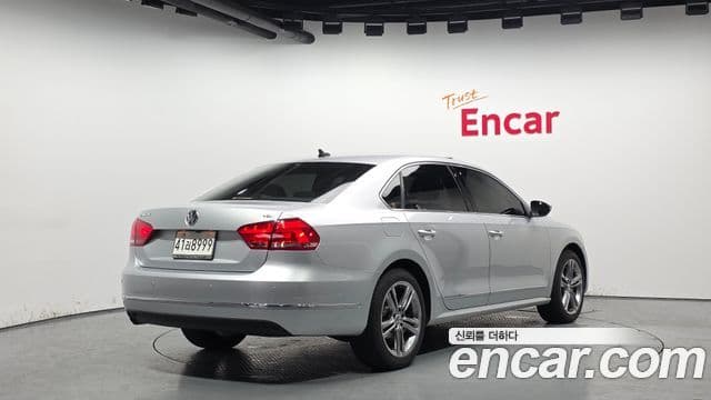 Volkswagen The / новый New Passat B7, 2013 2