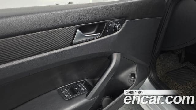 Volkswagen The / новый New Passat B7, 2013 18