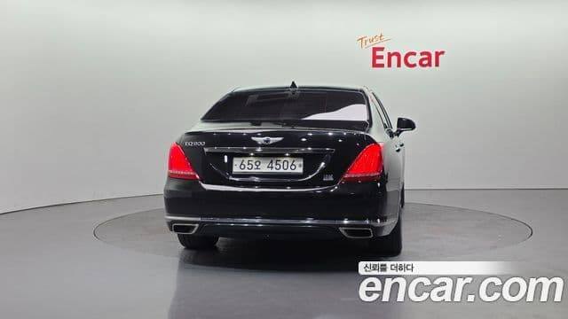 Genesis EQ900 Prestige, 2018 4