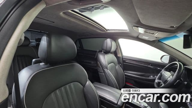 Genesis EQ900 Prestige, 2018 12