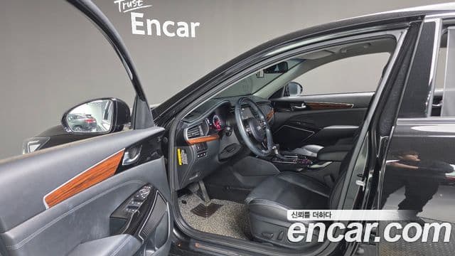 Kia All New K7 3.0 LPI Luxury (арендный автомобиль), 2017 11