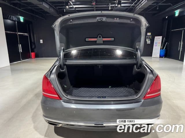 Genesis EQ900 Premium Luxury, 2018 9