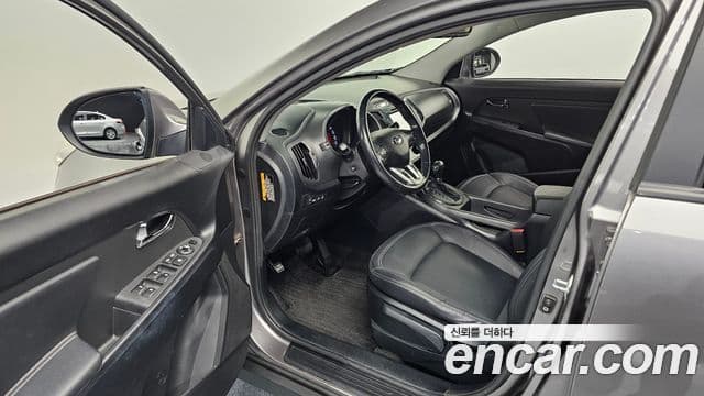 Kia Sportage R топовая версия, 2013 10