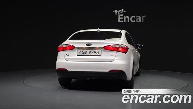 Kia K3 Trendy, 2013 4