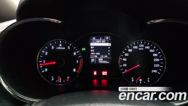 Kia K3 Trendy, 2013 8