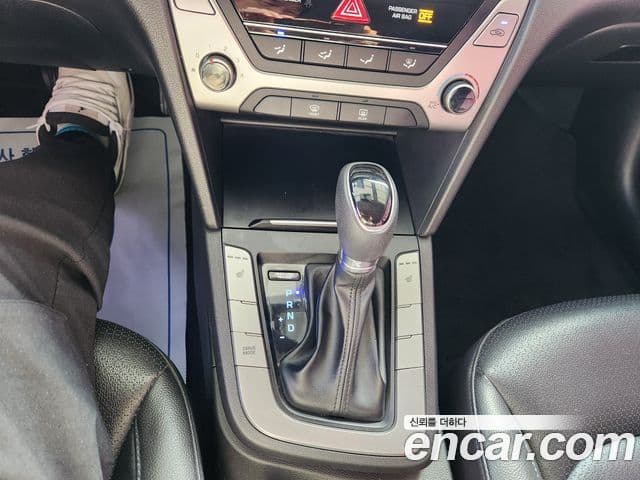 Hyundai Avante AD 1.6 GDI Value Plus, 2018 9