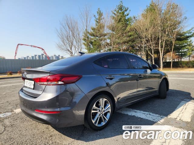 Hyundai Avante AD 1.6 GDI Value Plus, 2018 12
