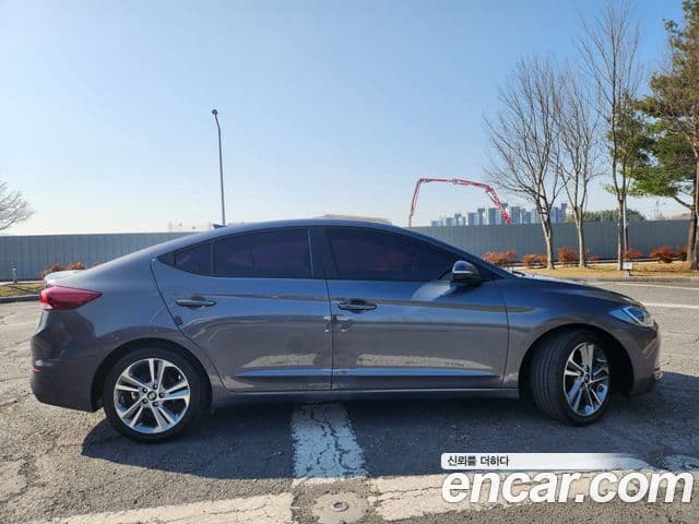 Hyundai Avante AD 1.6 GDI Value Plus, 2018 13