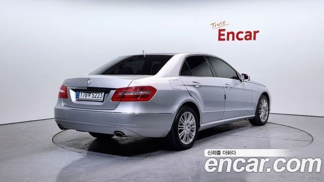 Mercedes-Benz E-класс W212 E300 Elegance, 2010 2