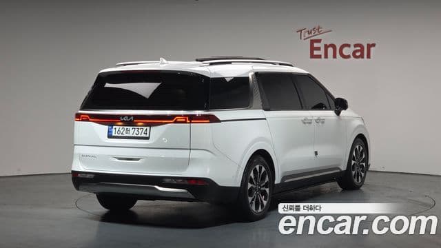 Kia Carnival 4세대 Signature, 2022 2