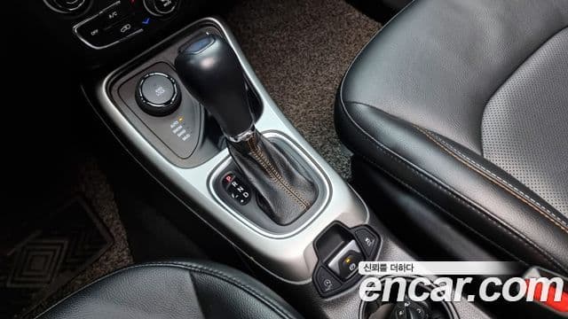 Jeep Compass 2세대 2.4 Longitude AWD, 2020 9