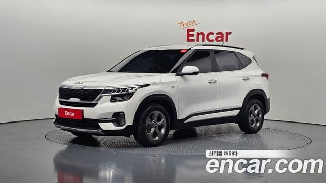 Kia Seltos Trendy, 2023 1