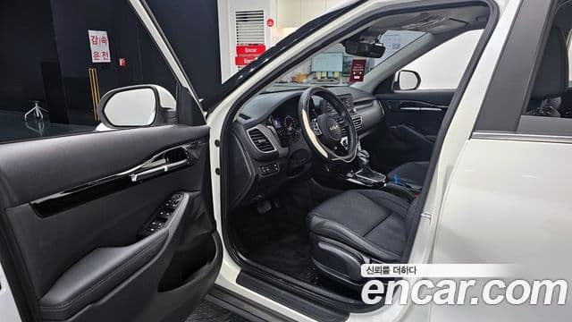 Kia Seltos Trendy, 2023 10