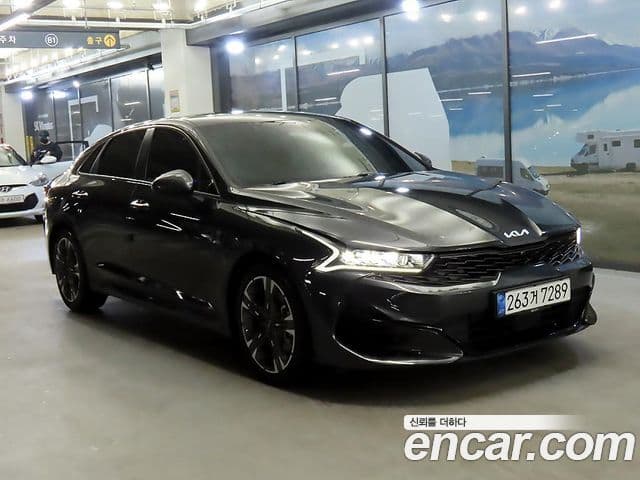 Kia K5 3세대 Signature, 2022 1