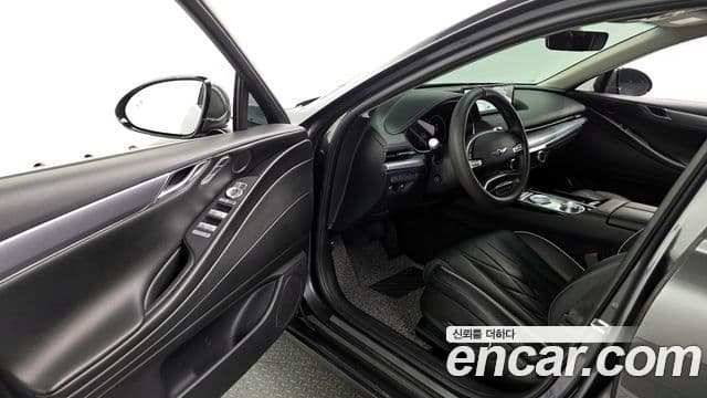 Genesis G80 (RG3) бензин 2.5 турбо 2WD, 2021 11