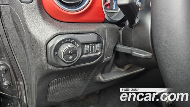 Jeep Wrangler (JL) 2.0 Rubicon Power top 4도어, 2019 14