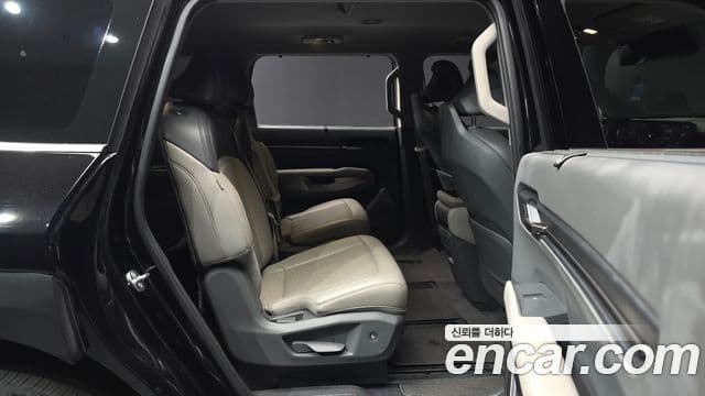 Kia EV9 Air, 2024 12