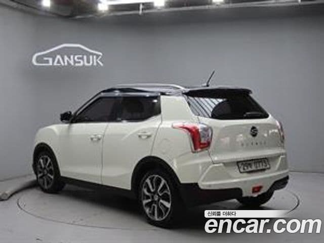 KG모빌리티(SsangYong) Tivoli люксовая версия, 2016 3