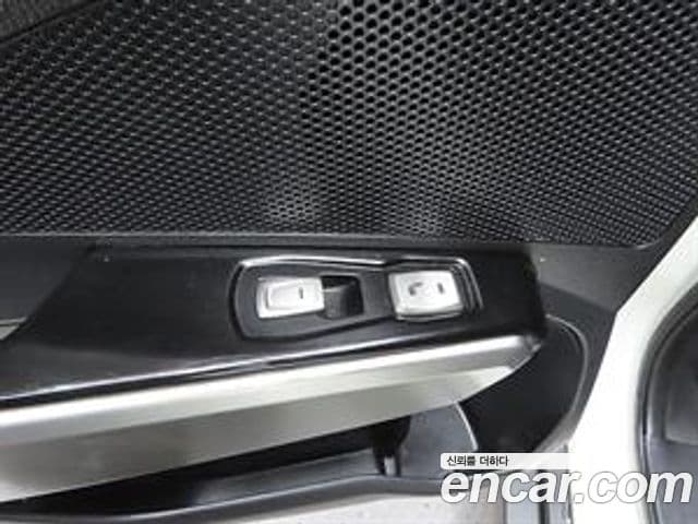 KG모빌리티(SsangYong) Tivoli люксовая версия, 2016 8