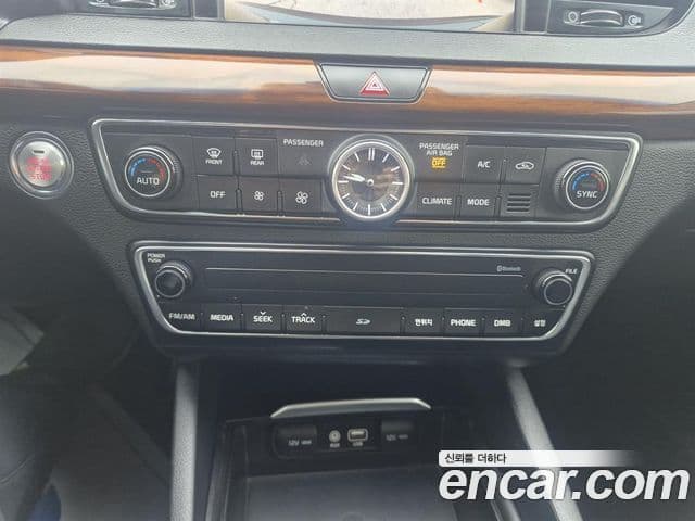 Kia All New K7 Prestige, 2016 12