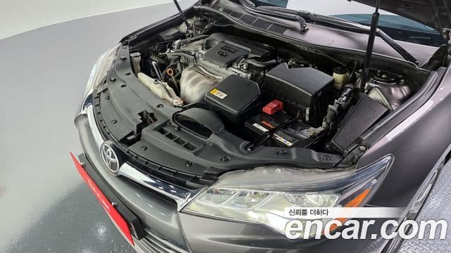 Toyota New 캠리 2.5 XLE, 2017 6