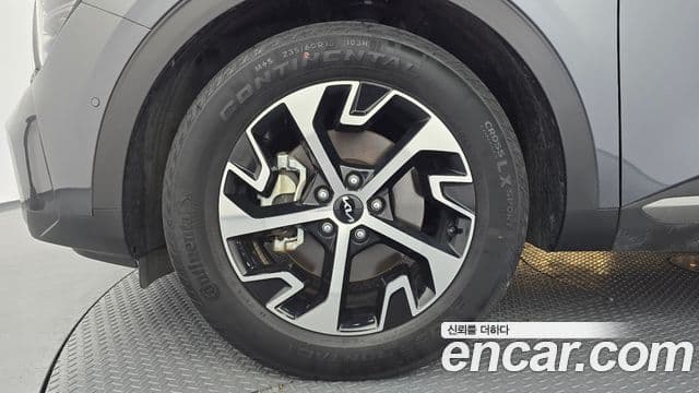 Kia Sportage 5세대 гибрид Signature Gravity 2WD, 2023 все фото