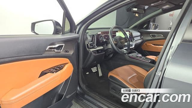 Kia Sportage 5세대 гибрид Signature Gravity 2WD, 2023 10