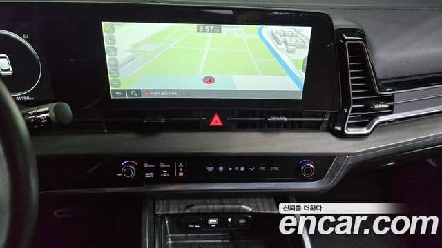 Kia Sportage 5세대 гибрид Signature Gravity 2WD, 2023 14