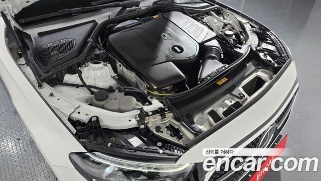 Mercedes-Benz E-класс W214 AMG Line, 2024 6