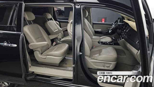 Kia The / новый New Carnival Prestige, 2019 12