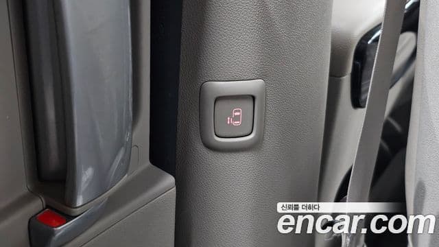 Kia The / новый New Carnival Prestige, 2019 18