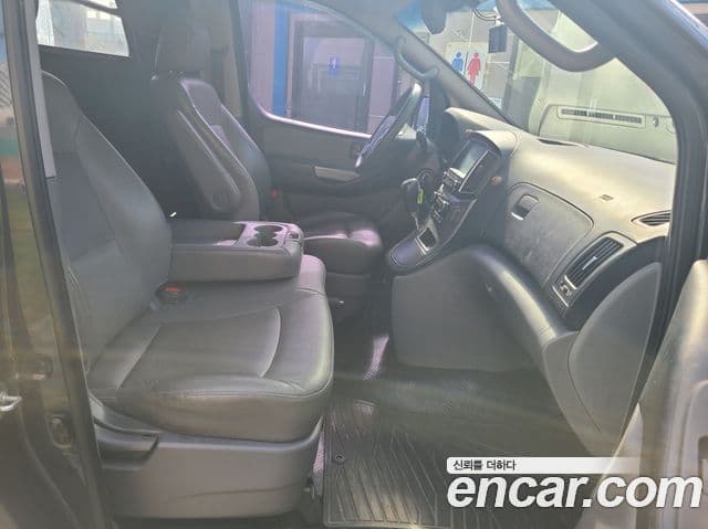Hyundai Grand Starex Smart, 2017 10