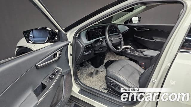 Kia EV6 Air, 2022 10