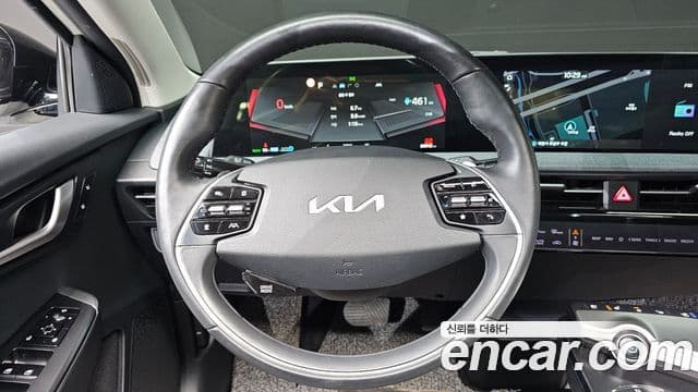 Kia EV6 Air, 2022 14